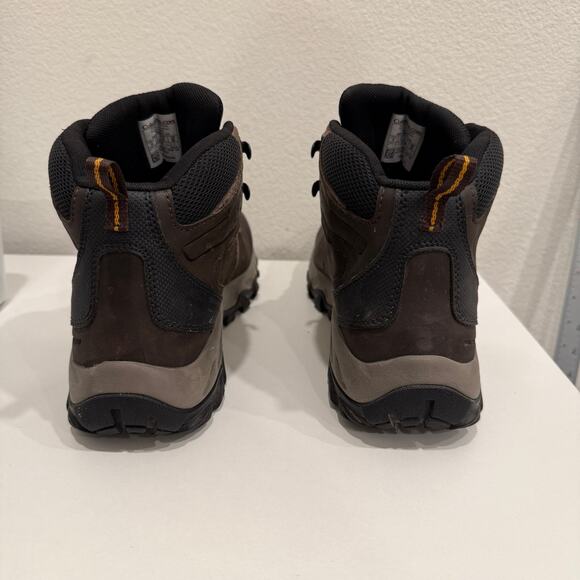 Columbia Newton Ridge Plus II Mens Size 11 Brown Hiking Boots BM3970-231 - Picture 2 of 8